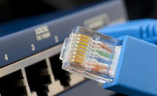 7094A0399BBF9C3AE416303772D64048