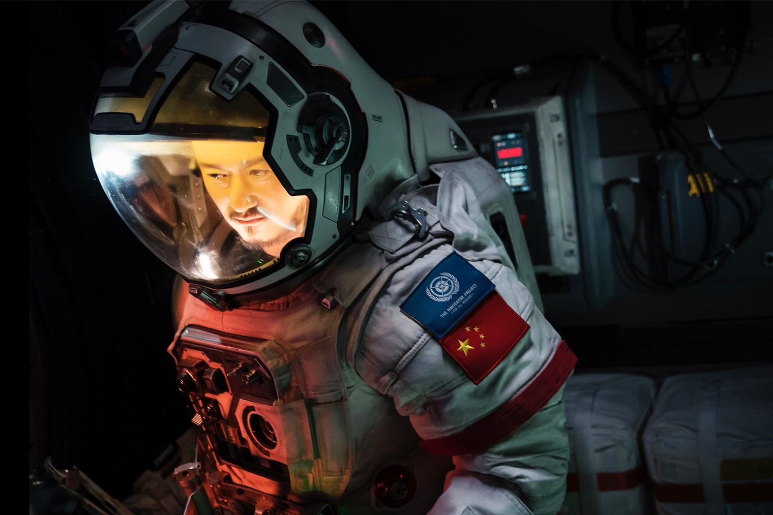 猫眼:截止2019年2月12日《流浪地球》票房突