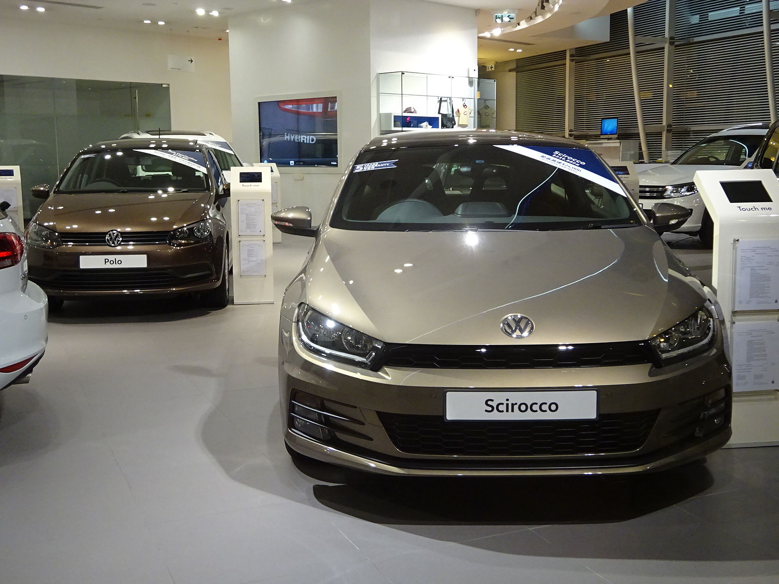 Urban Science:调查显示年轻人仍喜欢通过实体经销商购买汽车